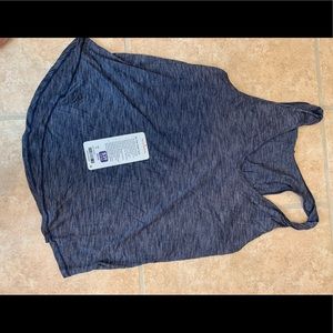 Lululemon do the twist tank